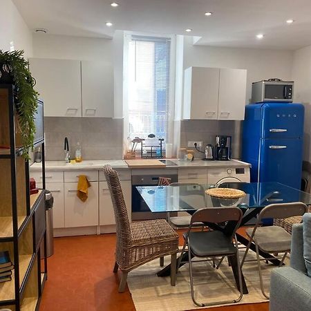 A Deux Pas Des Grands Buffets - Cosy T2 Climatise Apartment Narbonne Bagian luar foto