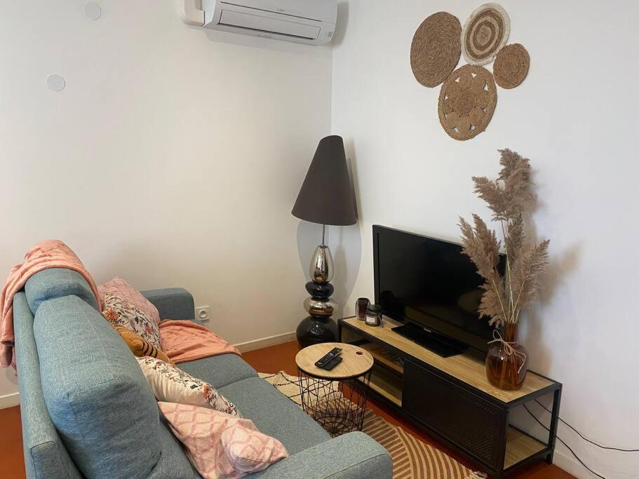 A Deux Pas Des Grands Buffets - Cosy T2 Climatise Apartment Narbonne Bagian luar foto