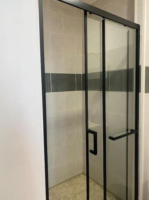 A Deux Pas Des Grands Buffets - Cosy T2 Climatise Apartment Narbonne Bagian luar foto